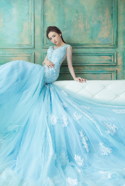 BÁN VÀ CHO THUÊ VÁY CƯỚI