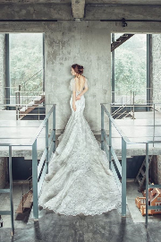 BÁN VÀ CHO THUÊ VÁY CƯỚI
